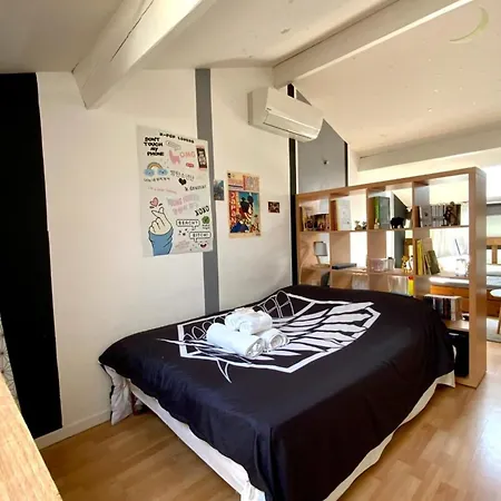 The Seaside 200m2 With Swimming Pool! Holiday home *