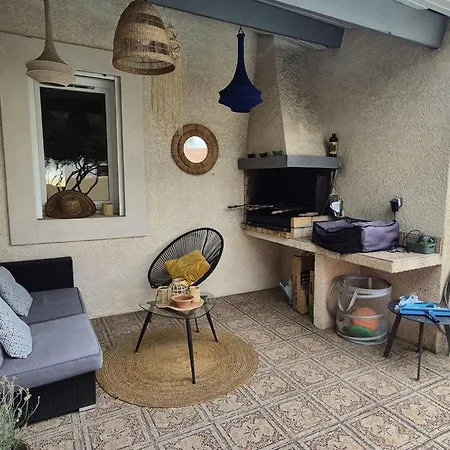 The Seaside 200m2 With Swimming Pool! Hébergement de vacances